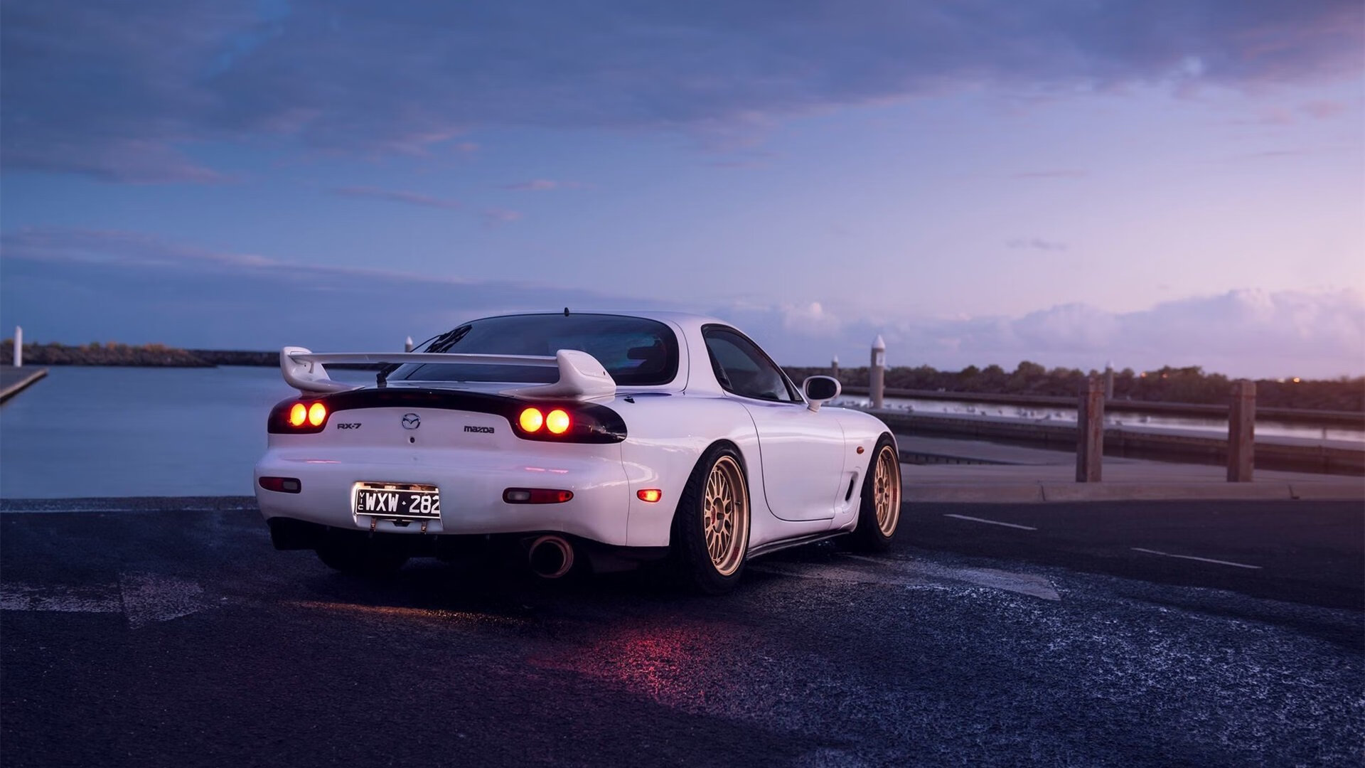 公牛青年军创“边线快攻流派”,引战术潮流关注,公牛集锦